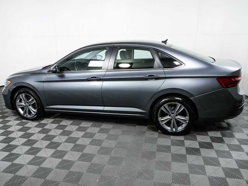 Certified 2024 Volkswagen Jetta SE FWD image 26