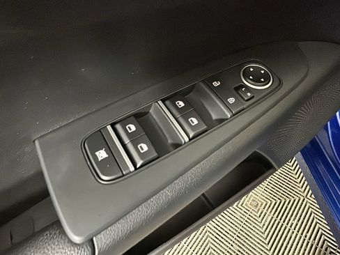 Used 2022 Kia Forte LXS FWD image 12