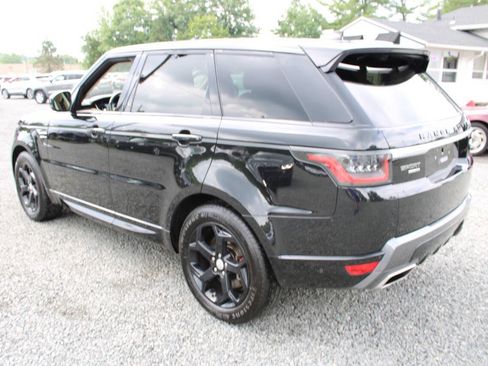 Used 2018 Land Rover Range Rover Sport HSE AWD/4WD image 9