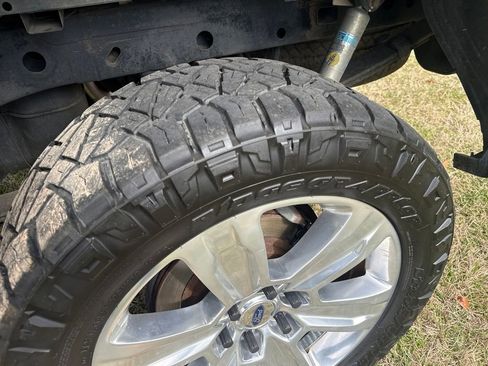 Used 2019 Ford F150 Platinum image 58