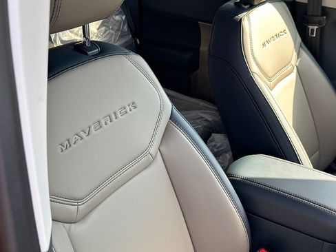 New 2025 Ford Maverick Lariat w/ 4K Tow Package image 10