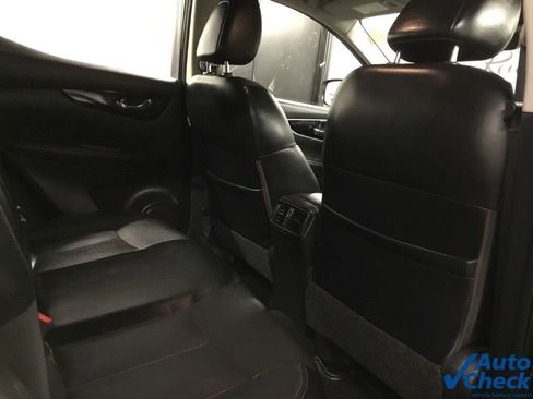 Used 2018 Nissan Rogue Sport SL w/ SL Premium Package AWD/4WD image 31