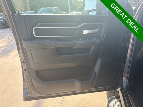 Used 2026 RAM 2500 Big Horn AWD/4WD image 17