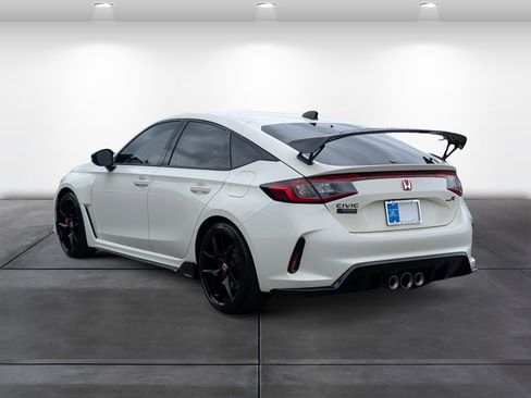 Certified 2025 Honda Civic Type R image 3