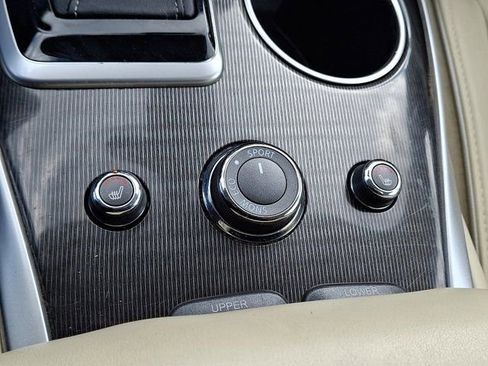 Used 2019 INFINITI QX60 Luxe w/ Essential Package image 30