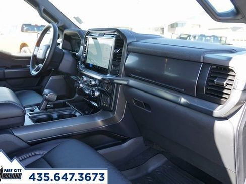 Used 2025 Ford F150 Lariat image 40