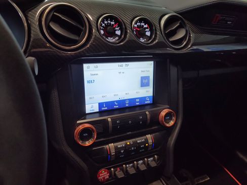 Used 2021 Ford Mustang Shelby GT500 w/ Technology Package RWD image 25