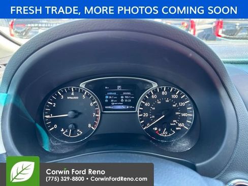 Used 2016 Nissan Altima 3.5 SL FWD image 14