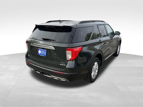 Used 2023 Ford Explorer XLT w/ Equipment Group 202A AWD/4WD image 7