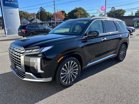 Used 2023 Hyundai Palisade Calligraphy image 5