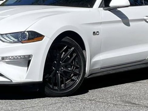 Used 2022 Ford Mustang GT Premium image 2