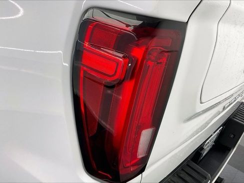 Used 2020 GMC Sierra 1500 AT4 w/ AT4 Premium Package image 28