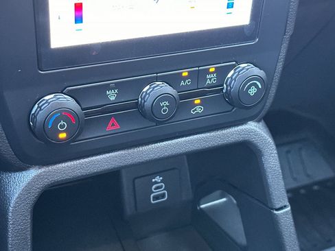 New 2025 Ford Ranger XL w/ Trailer Tow Package image 19