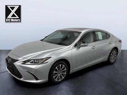 Used 2022 Lexus ES 250