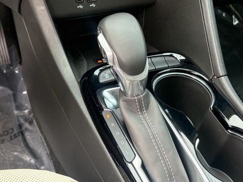 Used 2024 Buick Encore GX Avenir w/ Avenir Technology Package FWD image 25