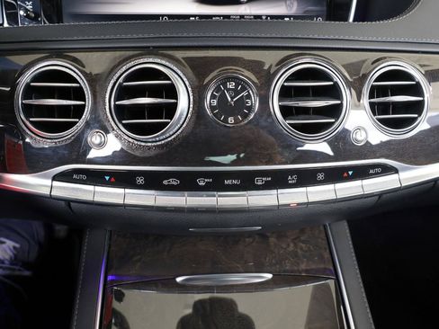 Used 2015 Mercedes-Benz S 550 Sedan image 53