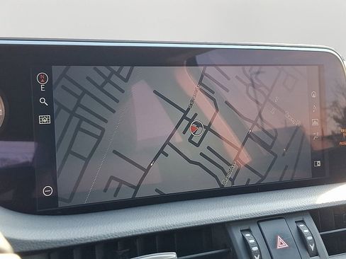 Used 2021 Lexus ES 350 w/ Premium Package image 18