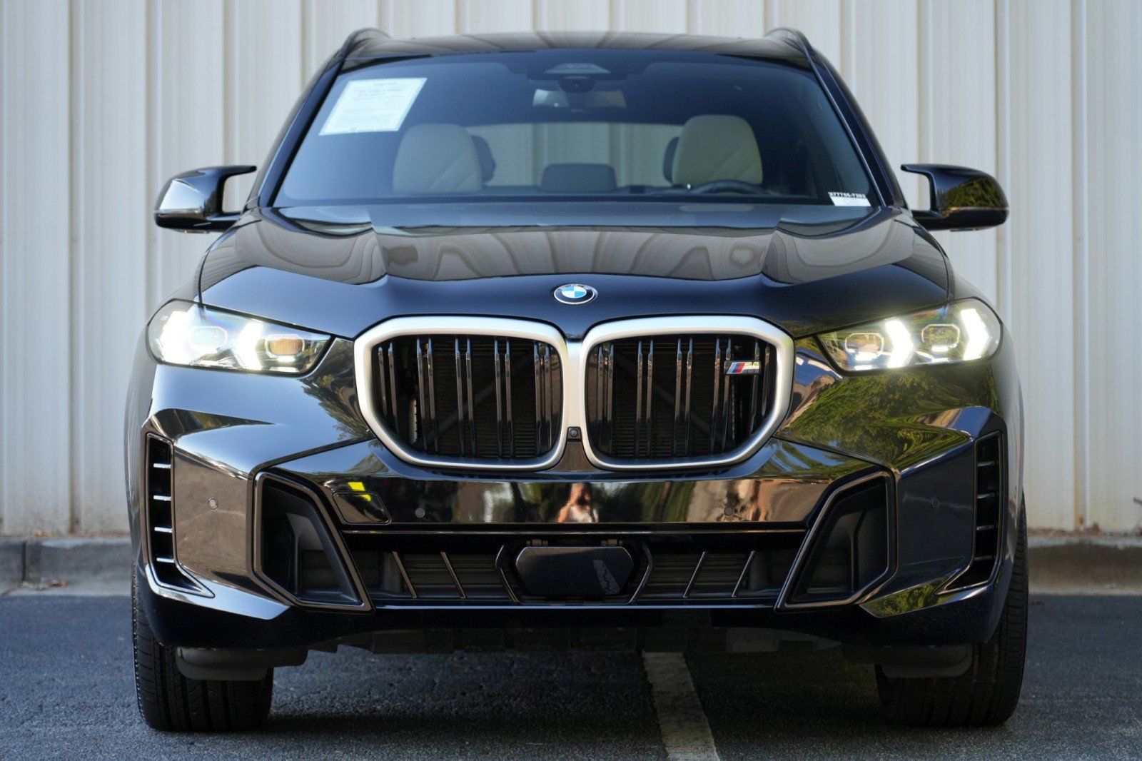 Used 2025 BMW X5 M60i w/ Climate Comfort Package AWD/4WD image 7