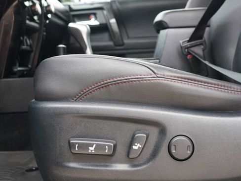 Used 2024 Toyota 4Runner TRD Off-Road Premium w/ Off Road Premium Plus Package AWD/4WD image 20