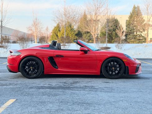 Used 2022 Porsche 718 Boxster Spyder image 8