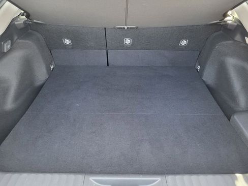 Used 2024 Toyota Prius Prime SE image 11