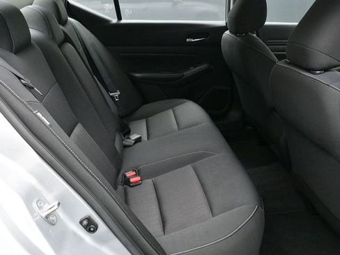 Used 2021 Nissan Altima 2.5 S image 11