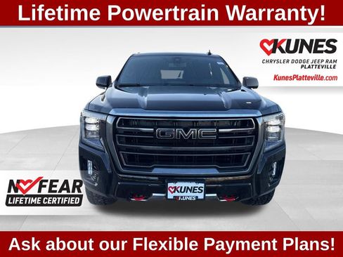 Used 2022 GMC Yukon AT4 AWD/4WD image 3