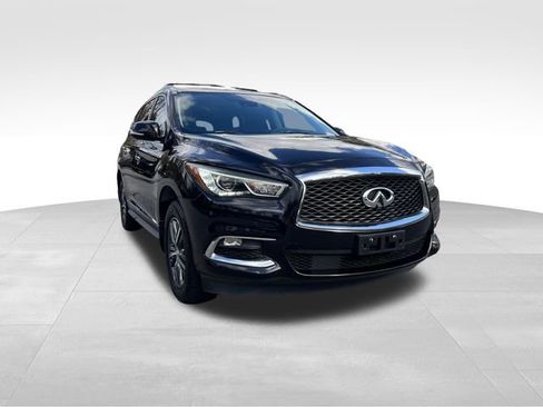 Used 2020 INFINITI QX60 Luxe w/ Essential Package image 7