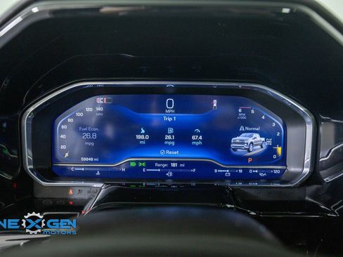 Used 2024 Chevrolet Silverado 1500 LTZ w/ LTZ Convenience Package II AWD/4WD image 16