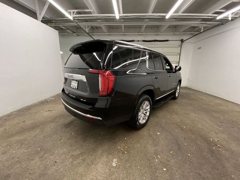 Used 2023 GMC Yukon SLT image 6