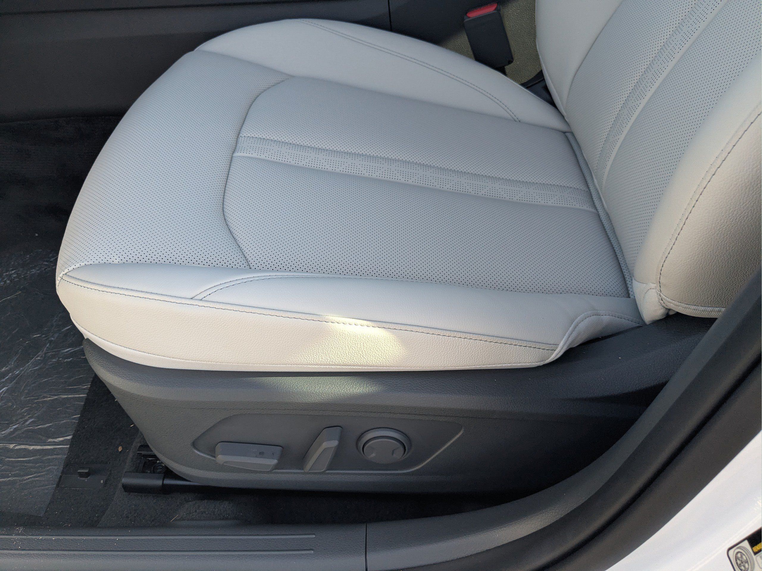 New 2026 Hyundai Sonata Limited FWD image 19