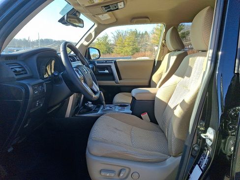 Used 2022 Toyota 4Runner SR5 image 13