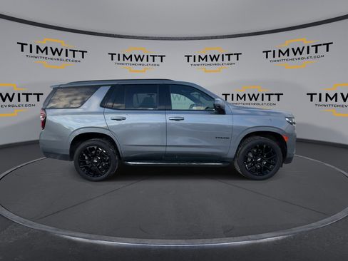 Used 2022 Chevrolet Tahoe RST w/ Luxury Package image 2