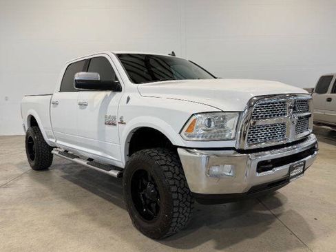Used 2013 RAM 2500 Laramie w/ Convenience Group AWD/4WD image 5