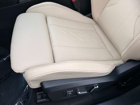 New 2026 BMW X3 xDrive30i w/ Premium Package AWD/4WD image 18
