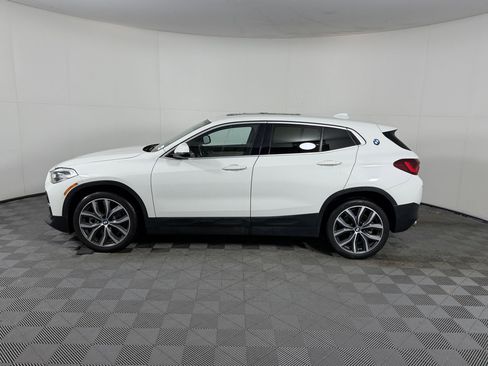 Used 2022 BMW X2 sDrive28i w/ Convenience Package FWD image 2