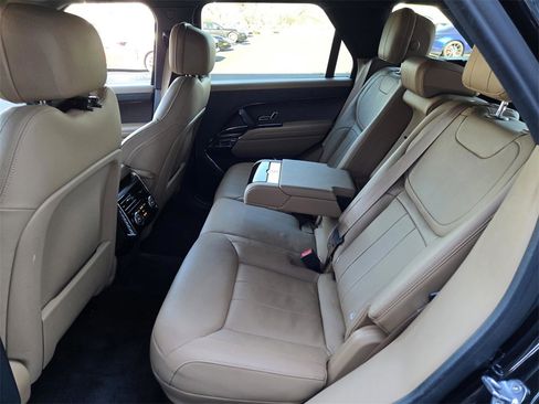 Used 2023 Land Rover Range Rover Sport SE image 10