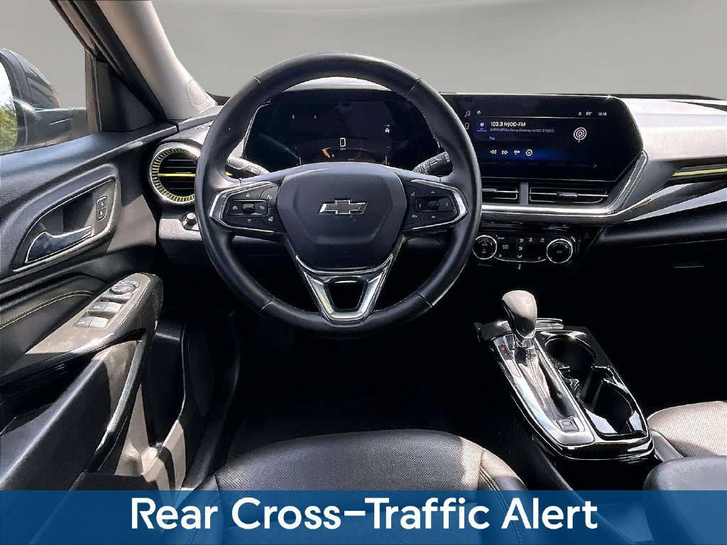 Used 2025 Chevrolet Trax ACTIV w/ Driver Confidence Package FWD image 11