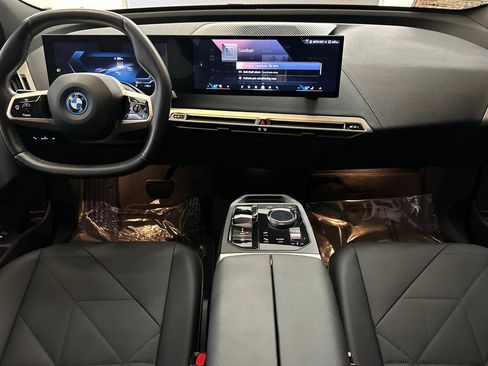 Certified 2024 BMW iX xDrive50 w/ Premium Package image 15