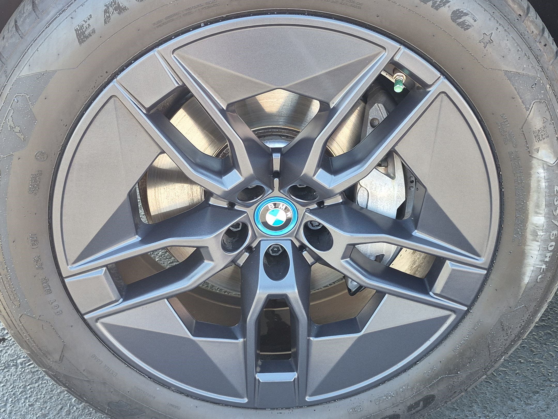 Certified 2024 BMW iX xDrive50 AWD/4WD image 13