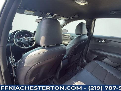 Used 2023 Kia Forte GT-Line FWD image 38