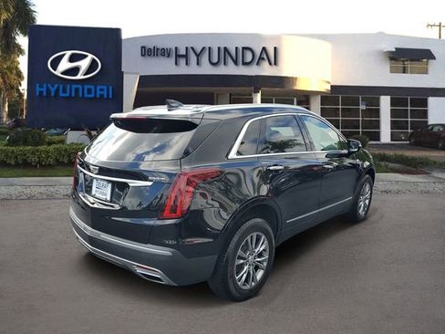 Used 2020 Cadillac XT5 Premium Luxury FWD image 4