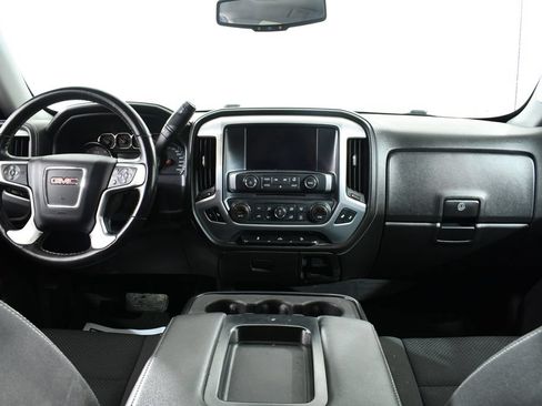 Used 2017 GMC Sierra 1500 SLE w/ SLE Value Package AWD/4WD image 7