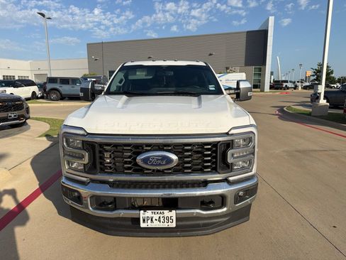 Used 2025 Ford F350 Lariat w/ Lariat Ultimate Package AWD/4WD image 2