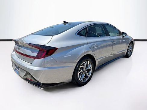 Used 2023 Hyundai Sonata SEL w/ Convenience Package FWD image 7