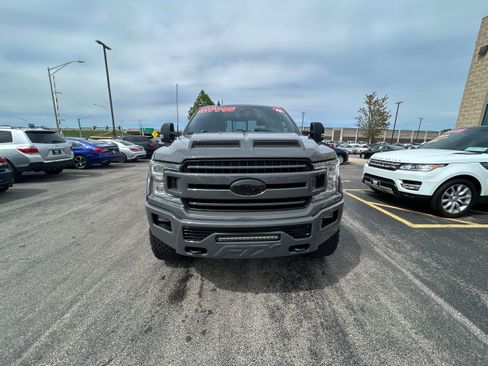 Used 2018 Ford F150 Lariat w/ Equipment Group 502A Luxury AWD/4WD image 2