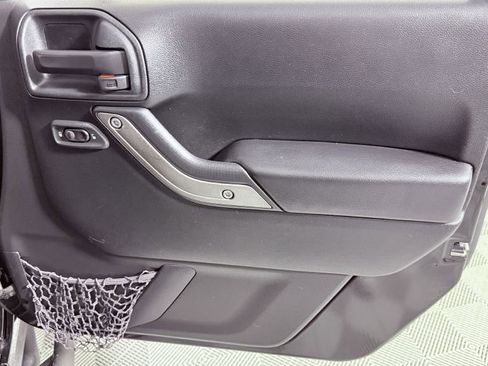 Used 2017 Jeep Wrangler Unlimited Sport S w/ Quick Order Package 24S image 24