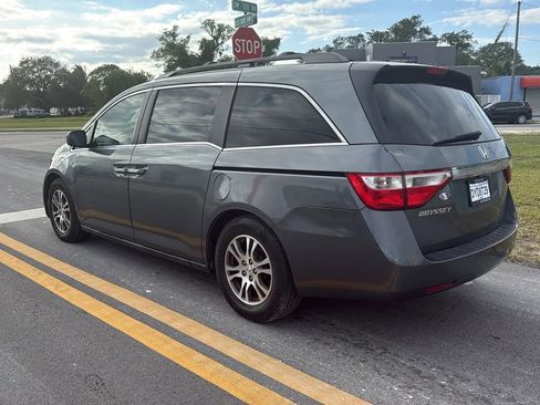 Used 2011 Honda Odyssey EX-L image 6