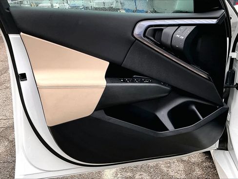 Used 2025 BMW X3 xDrive30i w/ M Sport Package image 22