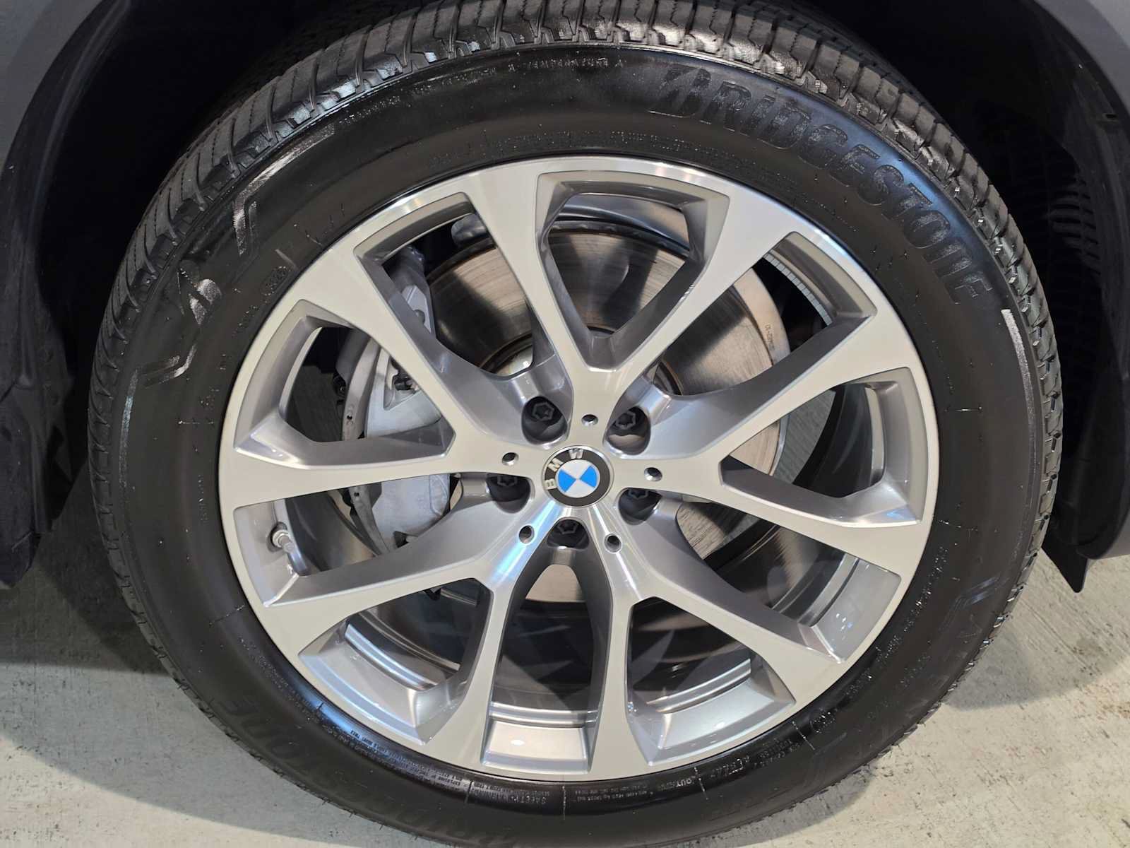 Used 2026 BMW X5 xDrive40i AWD/4WD image 10